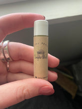 Load image into Gallery viewer, Simple Stick